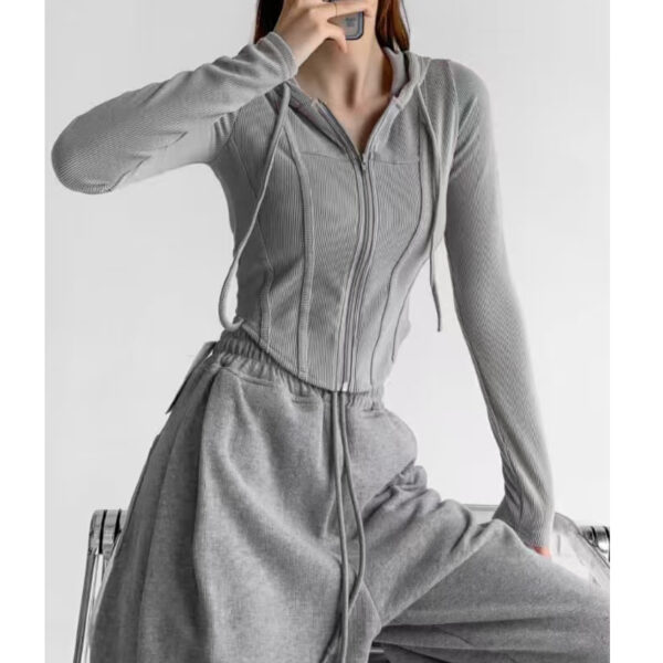 Women's Yoga Hoodie Sewing Pattern, Sports Top, Yoga Zippered Hoodie, Hoodie Pattern, Women's Active Wear, Sewing Pattern, Tutorial - Image 2